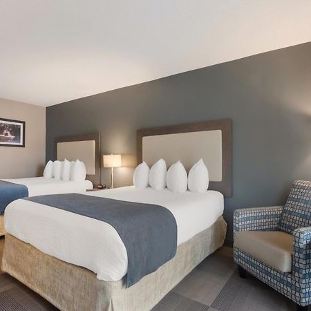 Best Western St Catharines Hotel & Conference Centre Sainte-Catherine Екстериор снимка