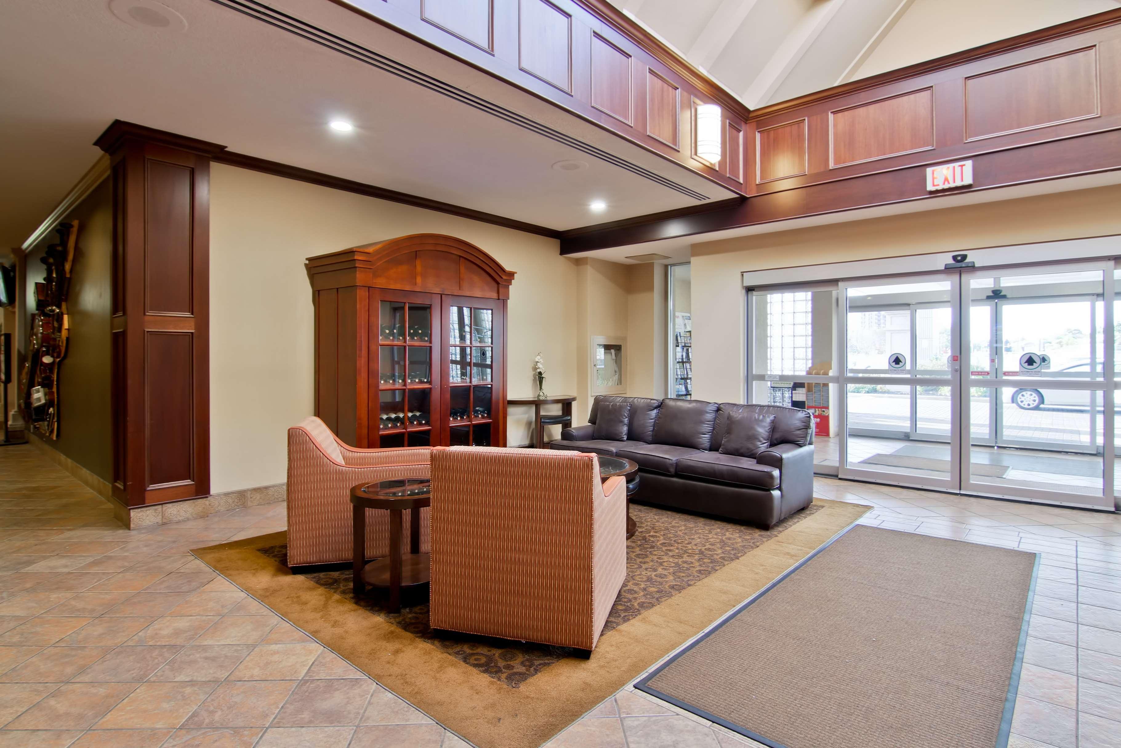 Best Western St Catharines Hotel & Conference Centre Sainte-Catherine Екстериор снимка