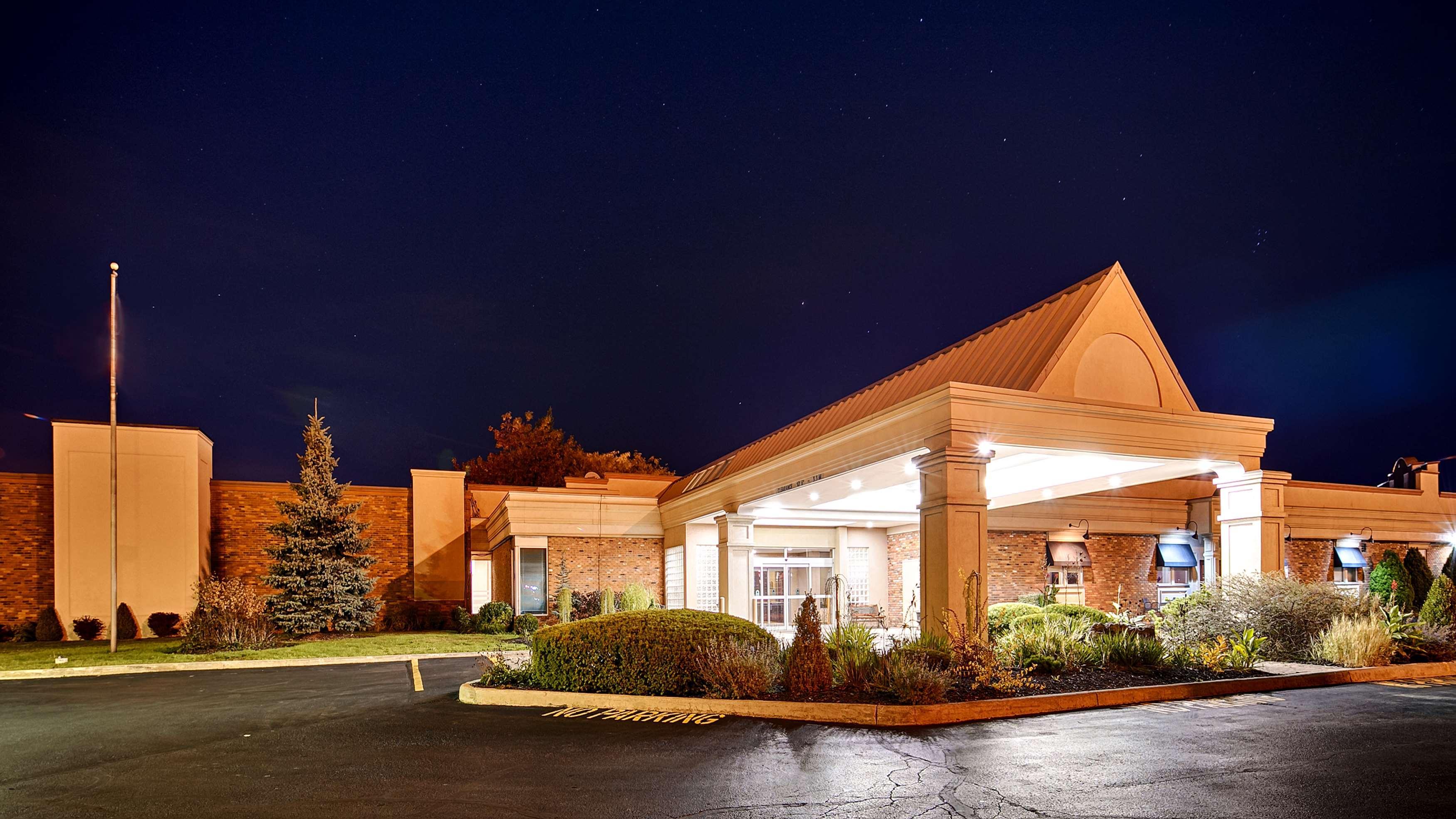Best Western St Catharines Hotel & Conference Centre Sainte-Catherine Екстериор снимка