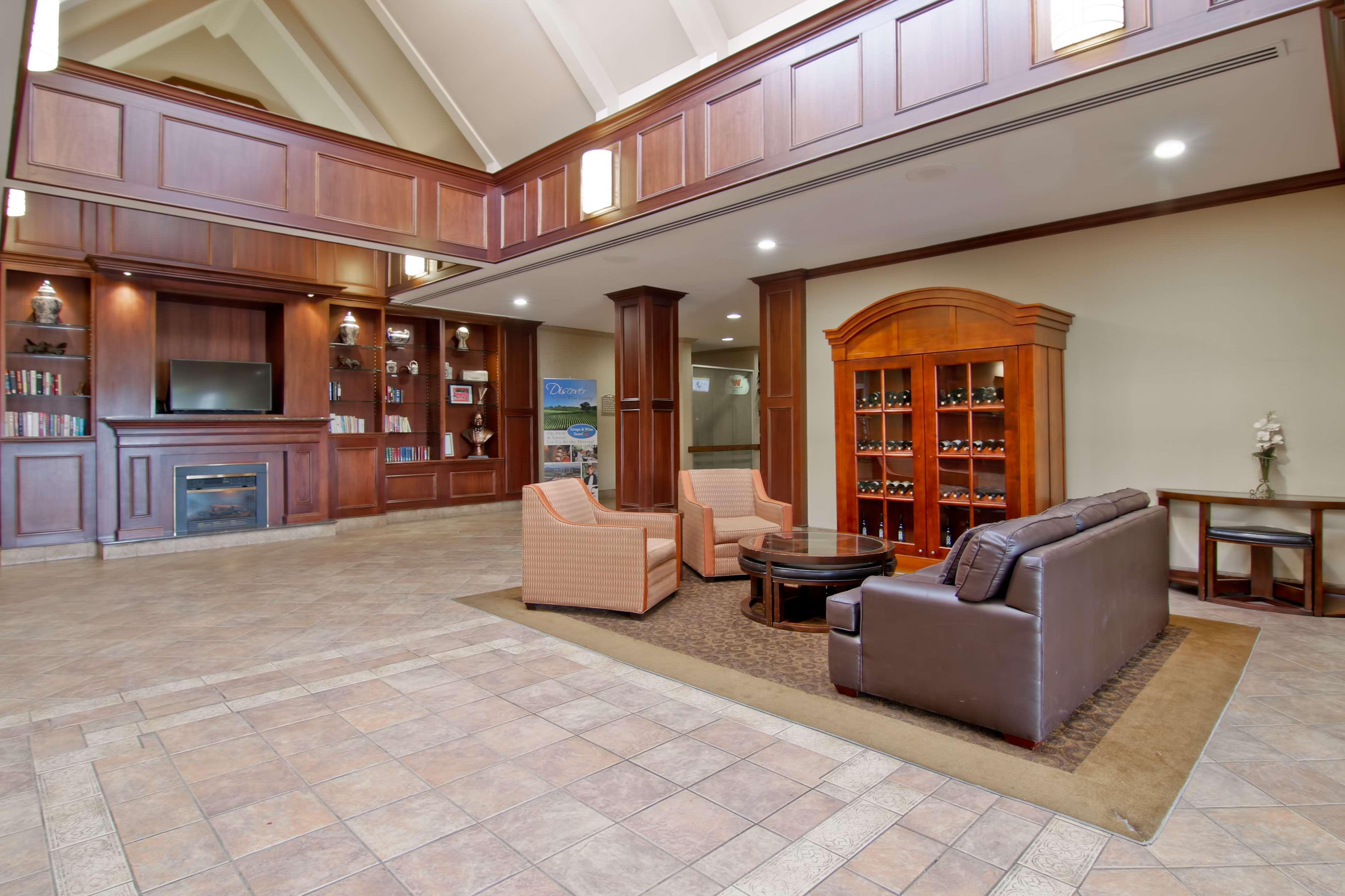 Best Western St Catharines Hotel & Conference Centre Sainte-Catherine Екстериор снимка